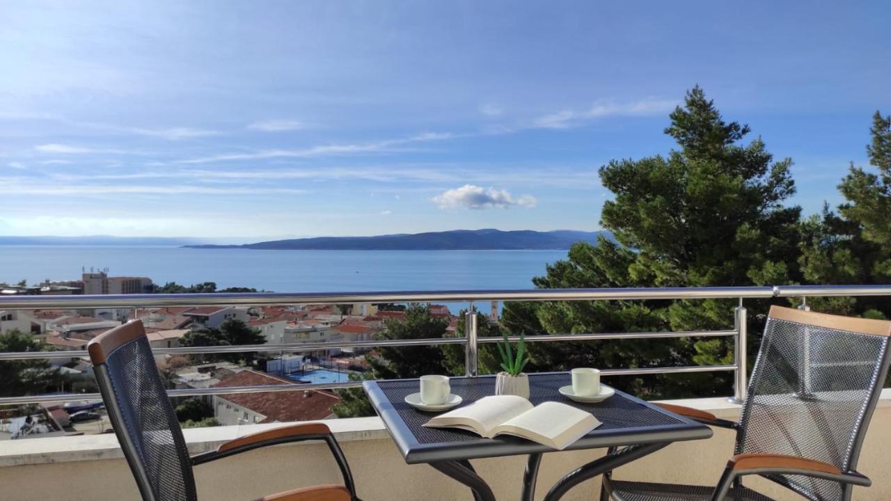 Apartman Sara Baška Voda Dış mekan fotoğraf