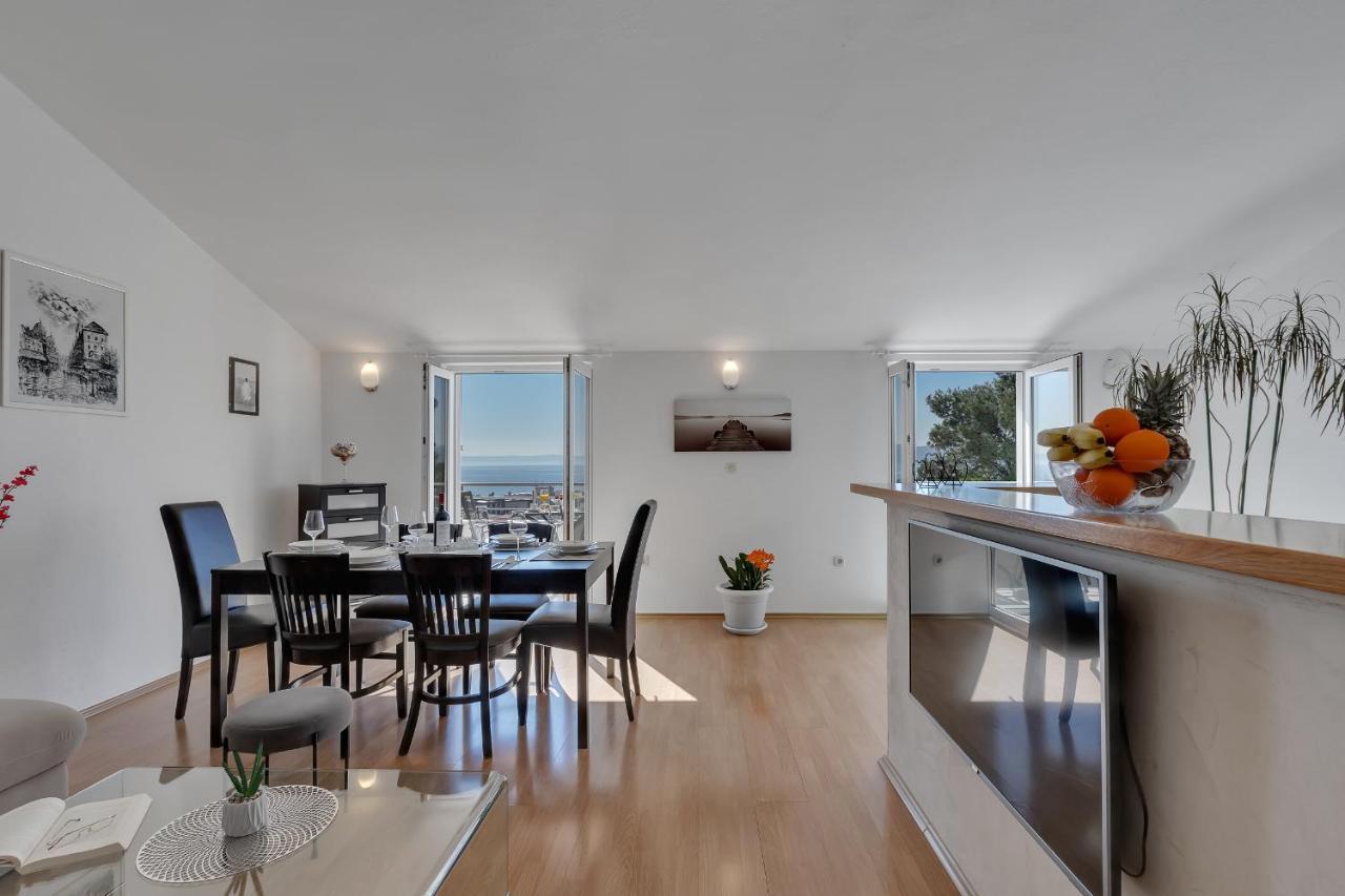 Apartman Sara Baška Voda Dış mekan fotoğraf