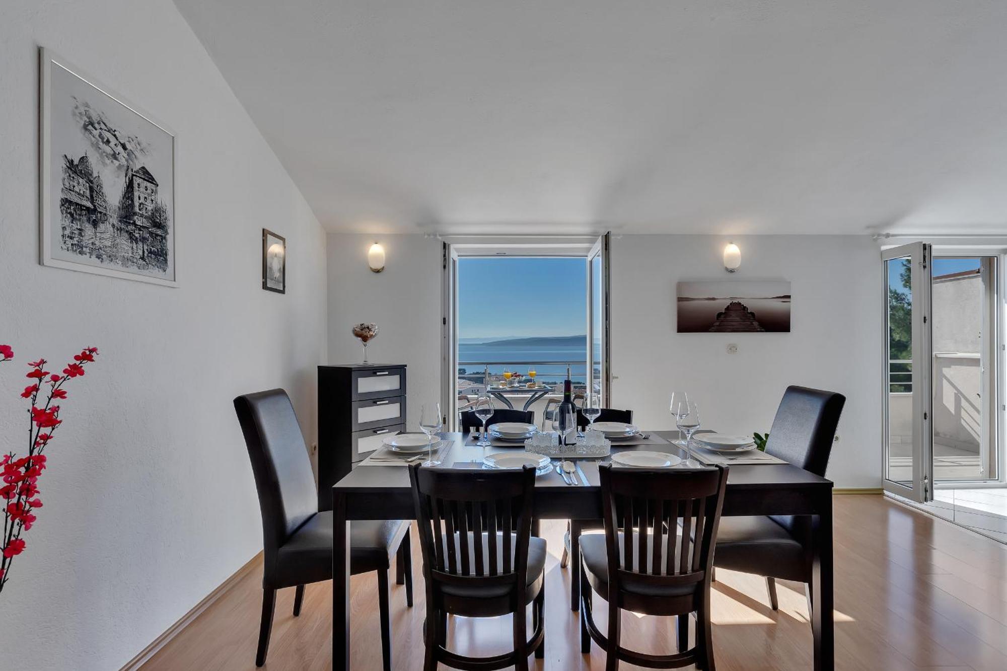 Apartman Sara Baška Voda Dış mekan fotoğraf